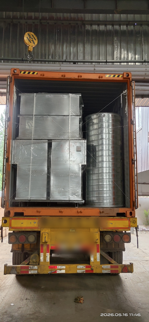 Het laatste nieuws van het bedrijf over CHG Coating Line Project arriveert in Dubai en begint met installatie