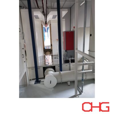 Persoonlijke poedercoatingslijn voor aluminiumprofielen met een overhoofdconveyor-systeem en handmatig laden en lossen voor flexibele